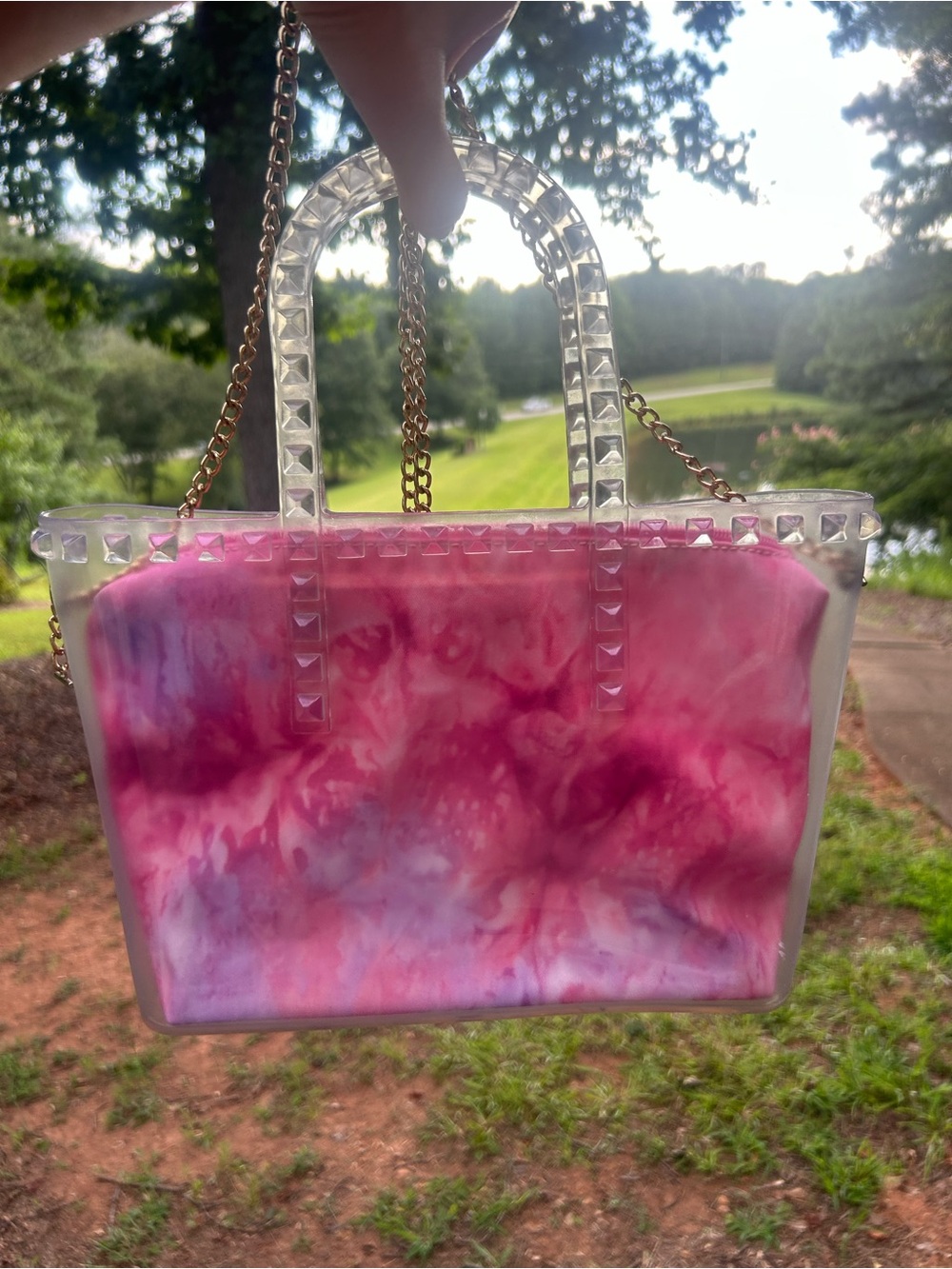 Clear Studded Jelly Tote Bag with Pink Tie-Dye Cosmetic Pouch & Gold Chain - Picture 4 of 8